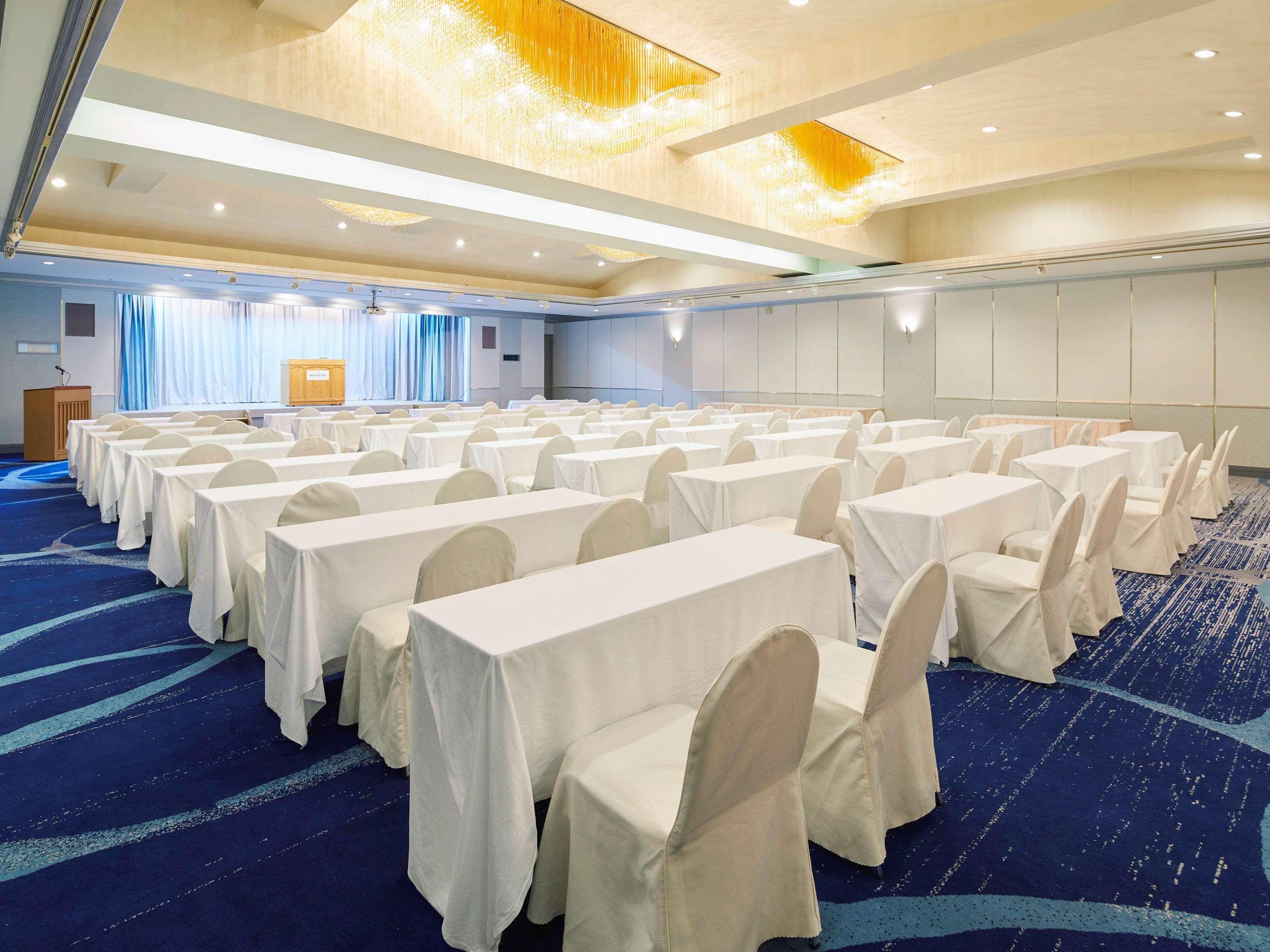 Novotel Okinawa Naha Exterior foto