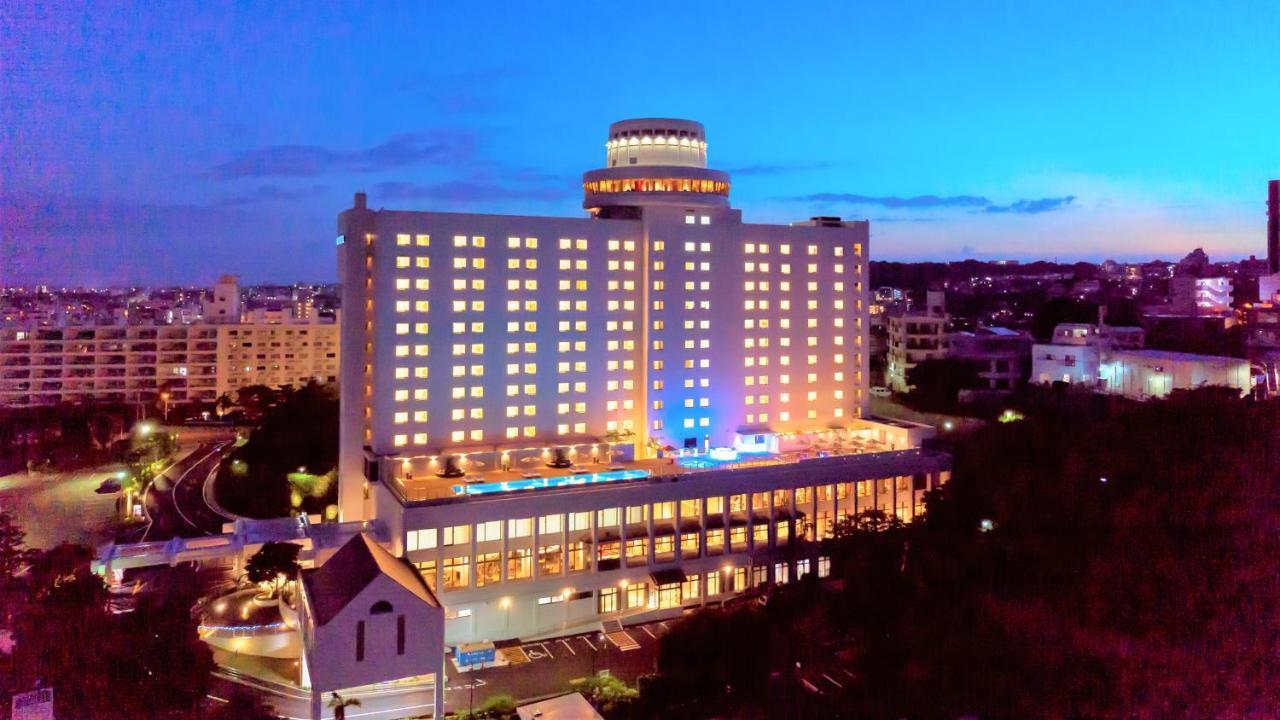 Novotel Okinawa Naha Exterior foto